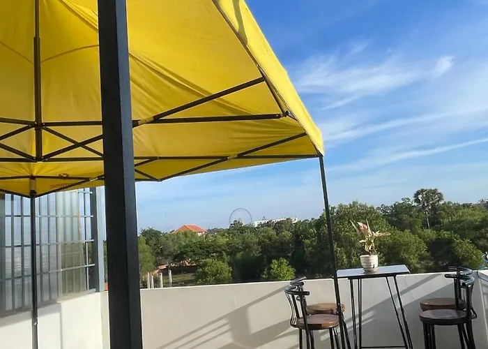 La Tropicale De