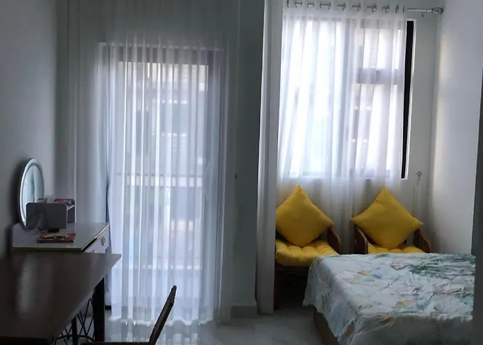 Nocleg ze śniadaniem La Tropicale De *