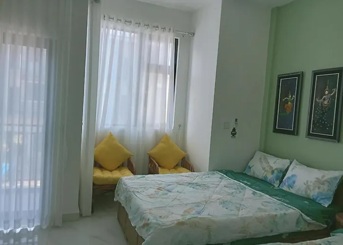 La Tropicale De Nocleg ze śniadaniem